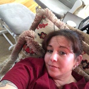 Meet your Posher, Sshelley